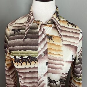 VINTAGE Western print button down blouse